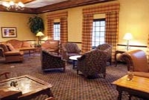 Holiday Inn Suites Anaheim Lobby